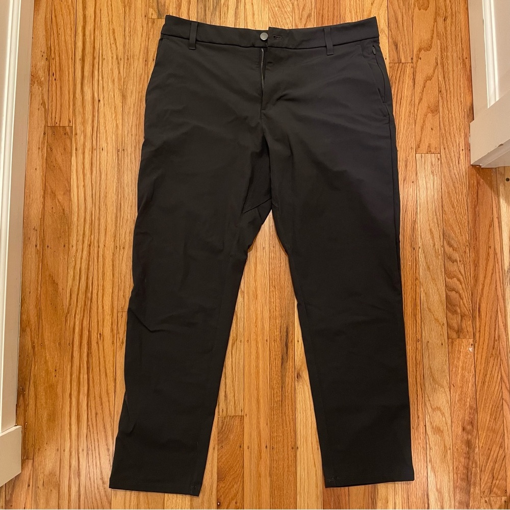 Lululemon Men’s Pants 34x28